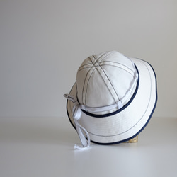 ＊sold＊ セーラーハット 【 白 リネン に 紺 ステッチ 】 高原 ／ sailor hat linen 9枚目の画像