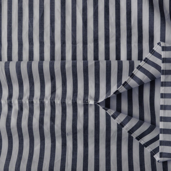 方形法式袖襯衫/棉質鑲邊【白底藏青色】 第7張的照片