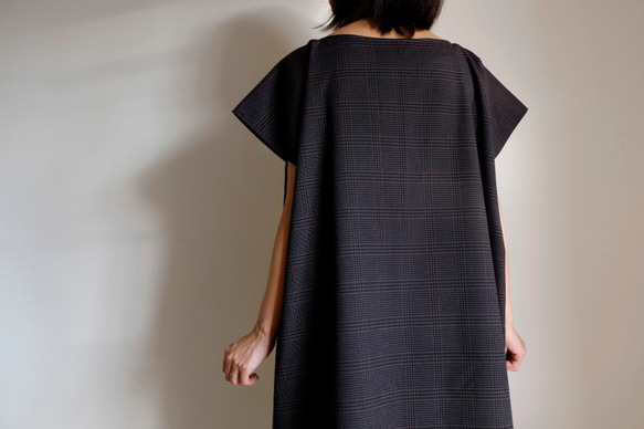 長裙/方形法式袖/格倫格紋拉絨棉[木炭灰] 第7張的照片
