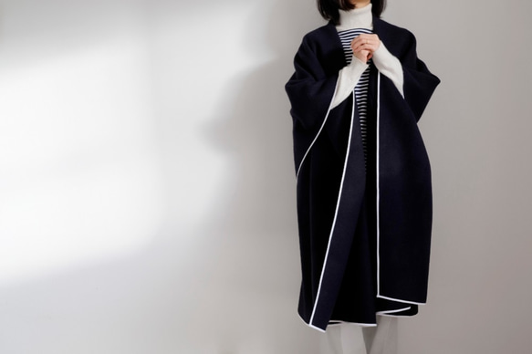 New Long Cape Coat Re_1say /羊毛開司米羊絨雙面海狸[海軍] 第1張的照片