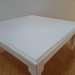ミルキーホワイトの正方形のこたつテーブル 2枚目の画像