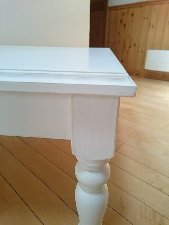 ミルキーホワイトの正方形のこたつテーブル 3枚目の画像