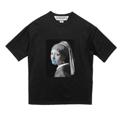 なんか出ちゃった少女　フェルメール　BLUE TYPE　ブラックTシャツ【 インクジェット 】 2枚目の画像