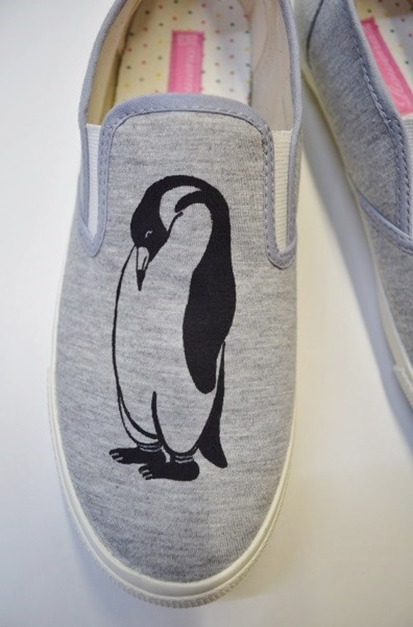 ペンギンスリッポン、シューズ、スウェット素材、靴、オリジナルデザイン 4枚目の画像