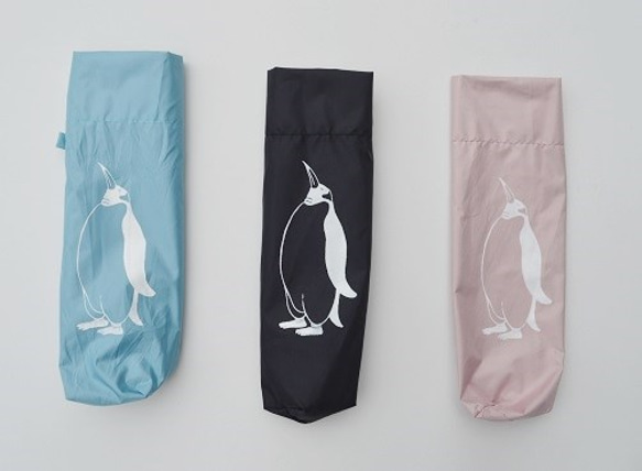 ペンギン 折りたたみ日傘、晴雨兼用　黒、UVカット　オリジナル　ペンギンデザイン入り 3枚目の画像