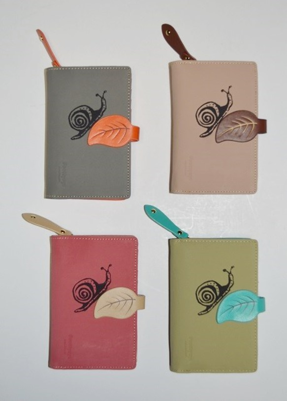カタツムリ　財布、オレンジ、リーフ、葉っぱデザイン　収納力抜群のお財布！ 2枚目の画像