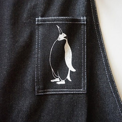 ペンギン　収納ポケットがたくさんついた便利なエプロン 2枚目の画像