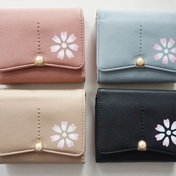 ☆クリスタルまゆ☆愛と光に満ちたブレス♡ページ やりくり財布 桜柄の二つ折り財布、春色お財布、収納力抜群 長財布