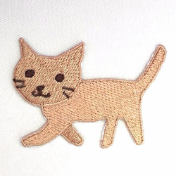 刺繍ワッペン■猫■茶色い子 1枚目の画像