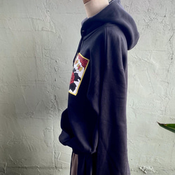 【巨匠動物園】花札シリーズ・猪鹿蝶パーカー 2枚目の画像