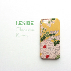 【 KIMONO 】希少一点物☆アンティーク着物のiPhoneケース (黄色に小菊) 1枚目の画像