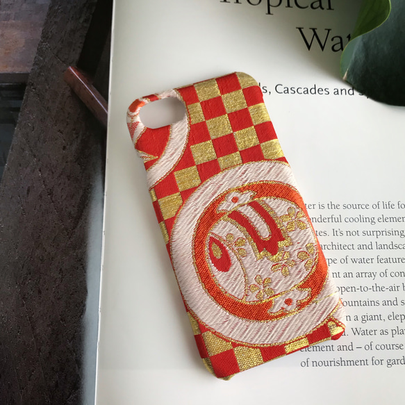 [KIMONO] 古董圓形腰帶 iPhone 保護殼與錘擊木槌 第1張的照片
