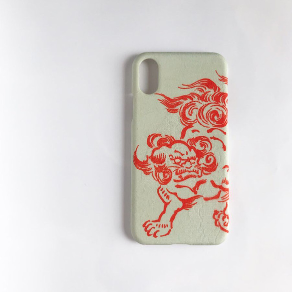 【KIMONO】唐獅子・アンティーク着物のiPhoneケース 1枚目の画像