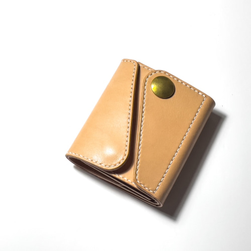 限定製作 コンパクトな革製財布 ハーフウォレット 栃木レザー