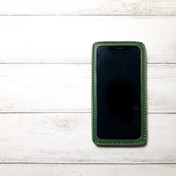 「受注製作」 岡山畳縁を使用した iphone 用 レザーケース 華紋 畳縁 グリーン 各種iphoneに対応 3枚目の画像
