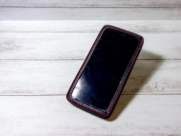 「受注製作」 岡山畳縁を使用した iphone用 レザーケース 市松 畳縁 黒x銀 各種iphoneに対応 2枚目の画像
