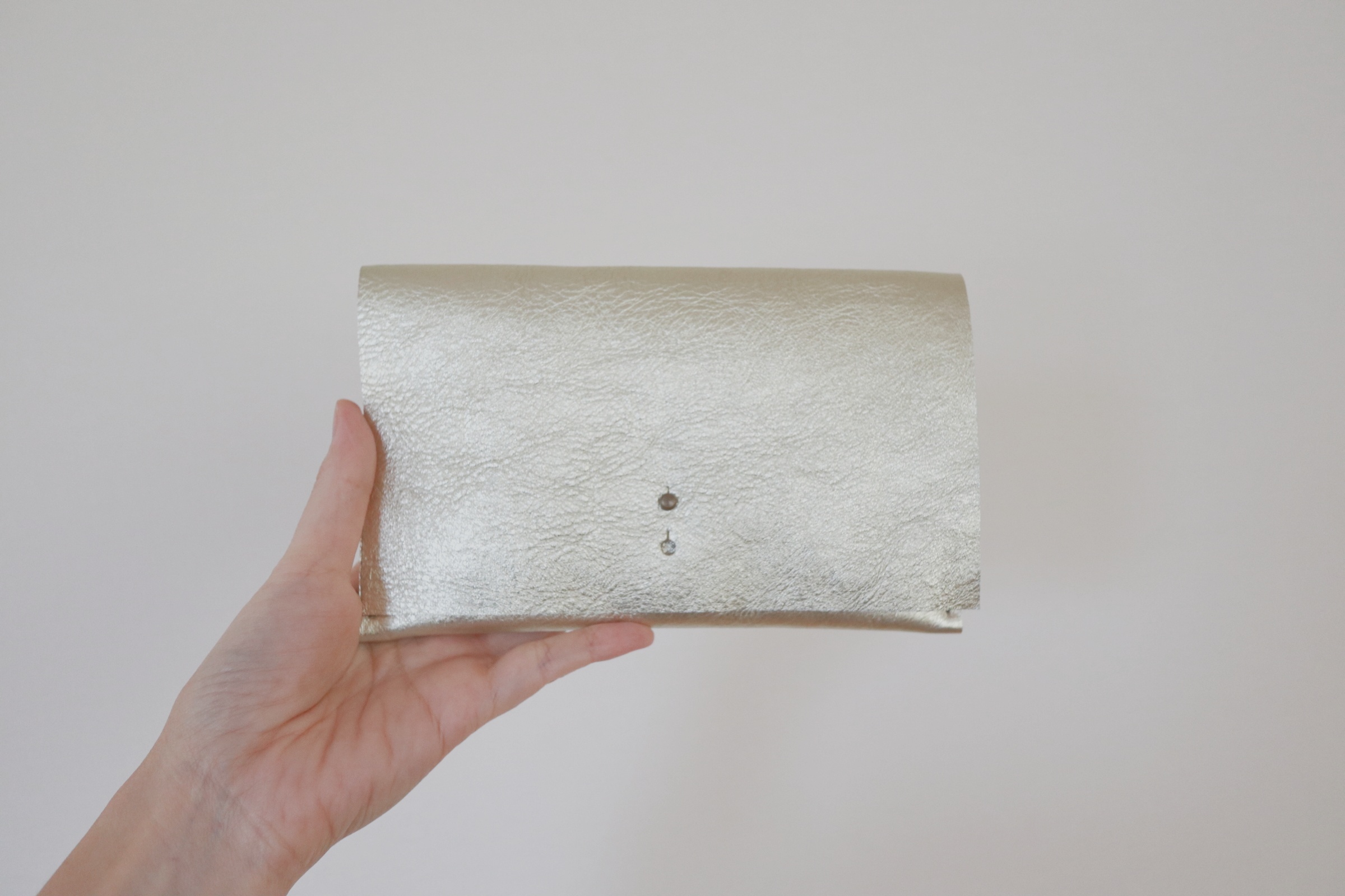 本革シンプルマルチケース＊ライトシャンパンゴールド＊母子手帳・お薬手帳・通帳などに