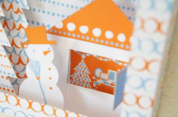 WHITE SNOW BOX・レトロポップカラー ＊２つの風景が楽しめる＊ 4枚目の画像