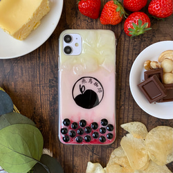 [Asuka Coffee] 木薯草莓牛奶 iPhone 保護殼 筆記型智慧型手機肩背可更換 iPhone15 Pro Max 第1張的照片