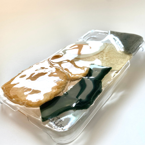 52i.ジワジワ出汁が染みるおでん の iPhoneケース iPhoneケース