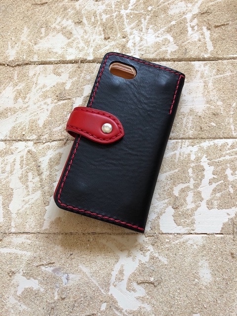 iPhone＆android　スマホケース　手帳型　ブラック×レッド　知花織　赤　（織物シリーズ）