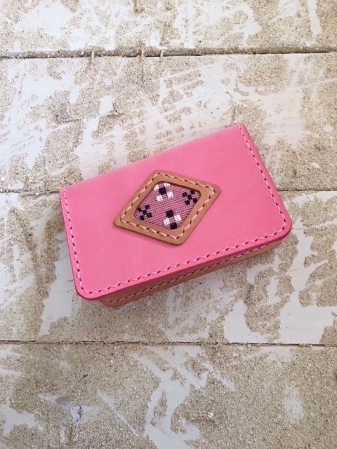 レザー　スリム名刺入れ＆カードケース　サクラピンク×ナチュラル　知花織ピンク　（織物シリーズ）