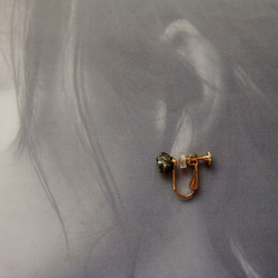 【補貨】玫瑰形金黃鐵礦耳環（耳環可換） 第7張的照片