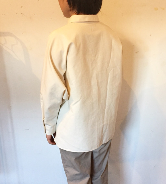 オーガニックコットン・ドルマンスリーブカッターシャツ(白) 4枚目の画像