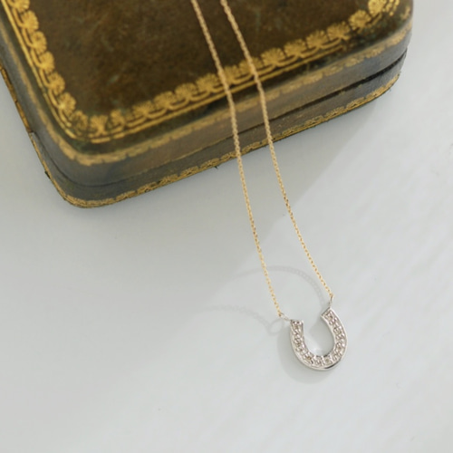 ホースシュー馬蹄ネックレス/ K10YG ダイヤモンド ネックレス