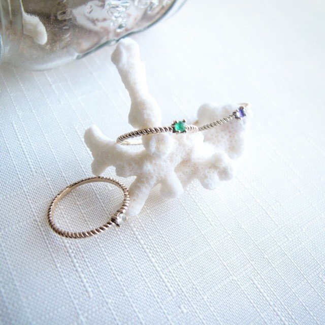 ５月誕生石　ぷっくりエメラルド ピンキーリング K10YG  【受注製作】