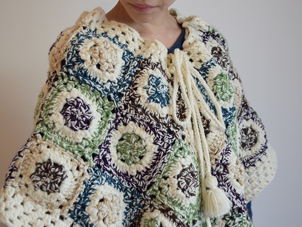 【SALDI】マルチネップフラワーポンチョ(グリーン×パープル)