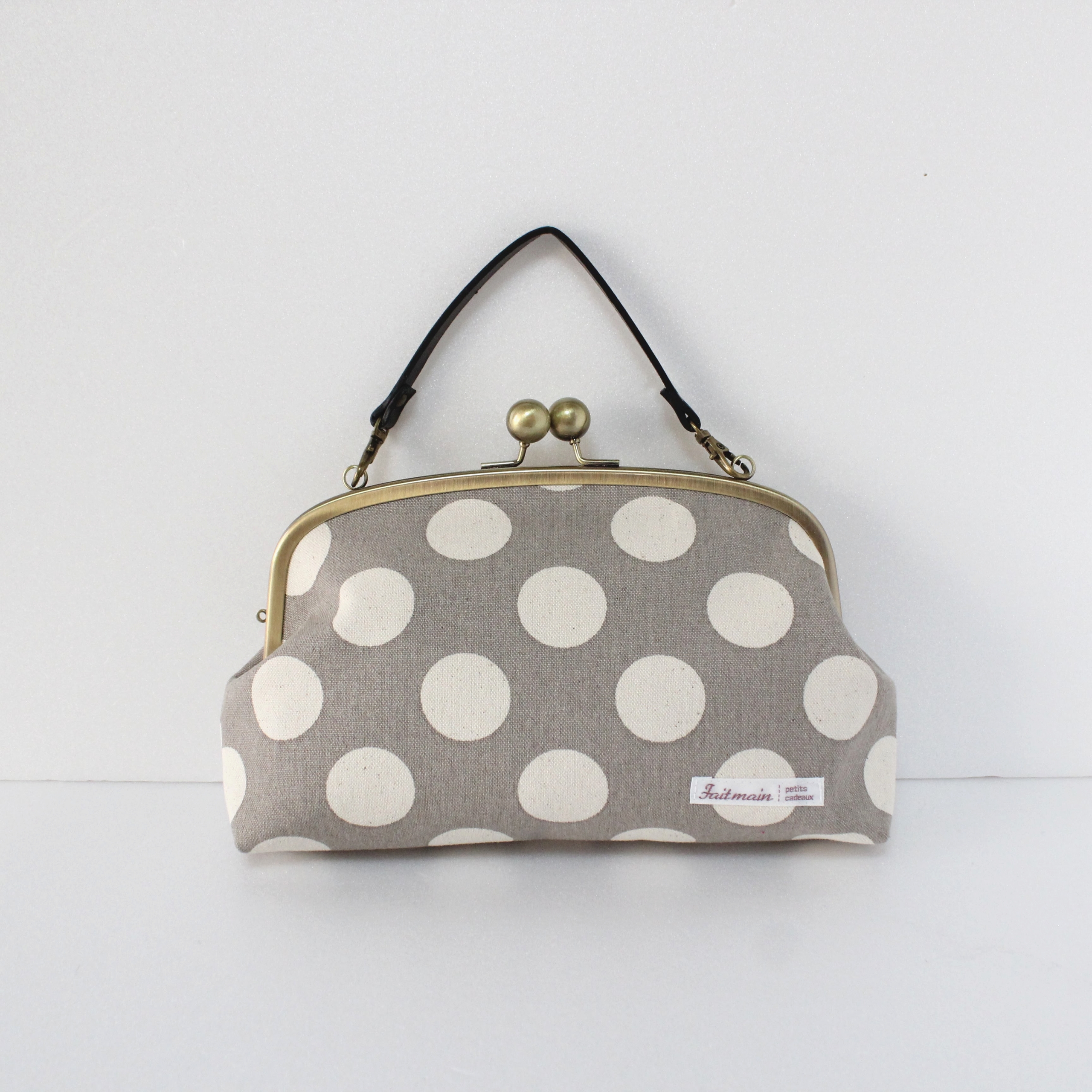 【グレージュ】 選べるポケット＆タグ♪ ちいさめ水玉 親子がま口長財布 ｜大容量 財布 レディース 2way