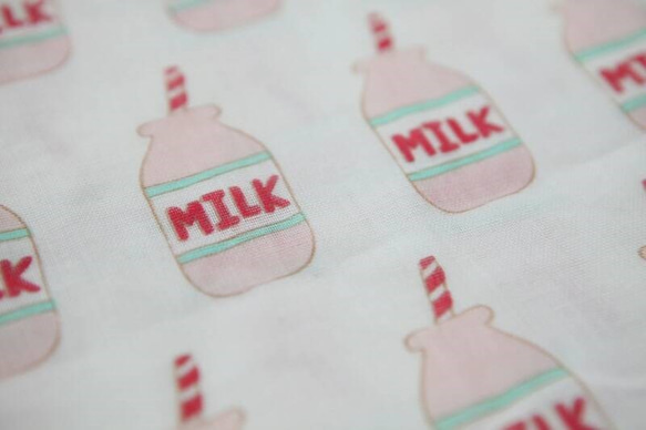 イチゴミルクのデザインコットンWガーゼ。150cm×50cm ベビー用作品に♥ピンク 4枚目の画像