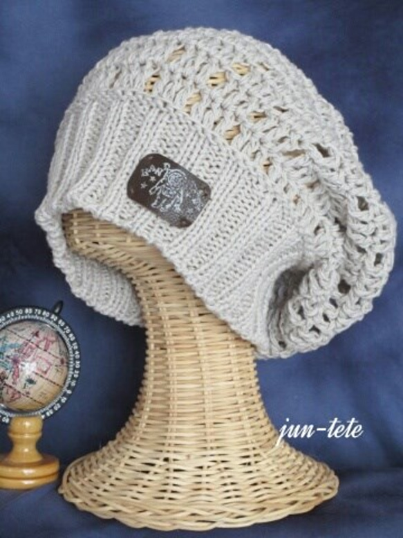 受注製作：コットン100◇ざっくり編みでくったり帽子（薄いグレー） 1枚目の画像