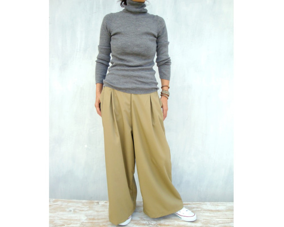 チノクロスタックワイドパンツ（ベージュカーキ） 3枚目の画像