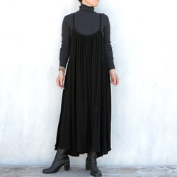 楊柳キャミソールワンピース　ブラック 2枚目の画像