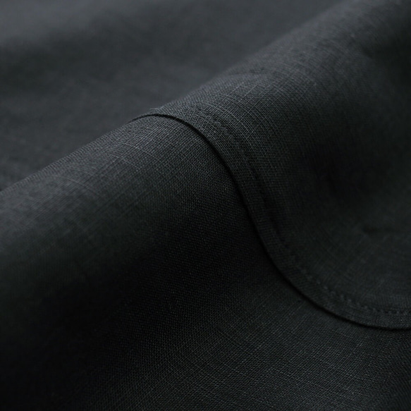 『リネン ドロップショルダー プルオーバー』 夏のゆったりTシャツ （ブラック） 6枚目の画像