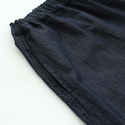 柔軟的棉質薄牛仔布闊腿褲寬鬆尺寸的高喬褲 第8張的照片