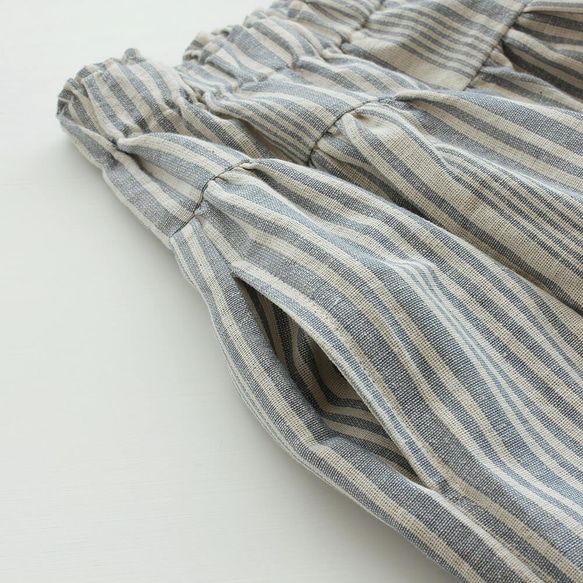 《数量限定》 手織りコットン 草木染め ストライプティアードスカート（生成り/ブルー） 8枚目の画像
