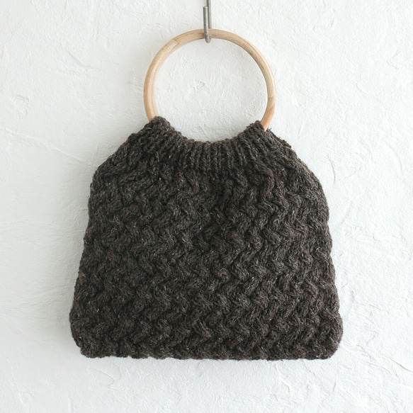 限量1款【限時特賣】Aran Pattern Basket Weave羊毛針織托特包（棕色）。 第5張的照片