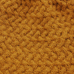 【限時特賣】Aran 圖案籃式編織羊毛針織托特包（芥末色）。 第8張的照片
