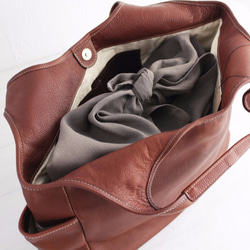 亞麻包袱袋 L （復古灰褐） 大尺寸。 第5張的照片