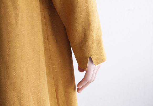 ●歐式亞麻絲帶連衣裙（芥末色） 第4張的照片