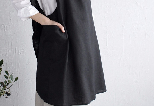 亞麻織物圍裙（黑色） 第5張的照片