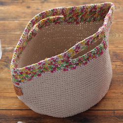 裂き編みと無染色コットンクロシェのトートバッグ（オフホワイト） 4枚目の画像