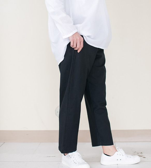 [銷售]黑色棉質錐形褲 第1張的照片
