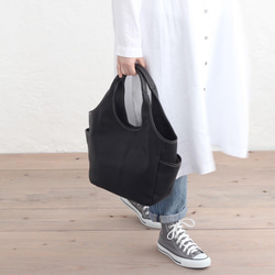 正品牛皮皮革側袋 Simple tote bag Petit Nim (黑色) 第2張的照片