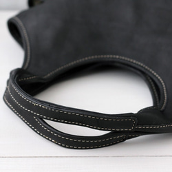 正品牛皮皮革側袋 Simple tote bag Petit Nim (黑色) 第7張的照片