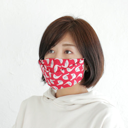 “木版染料塊印刷大幅面手帕”手帕面罩用（天鵝色/紅色） 第8張的照片