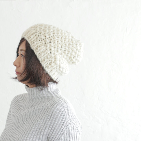 100％羊毛蓬鬆針織帽（灰白色） 第2張的照片
